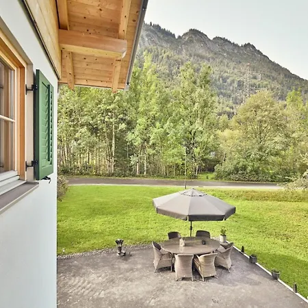 Arlberg Oeko Апартаменты Innerbraz